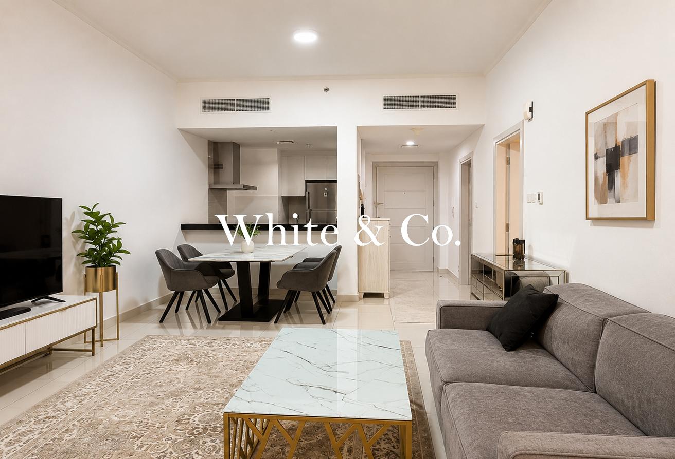 Spacious Unit | Available Now | Bright photo 18