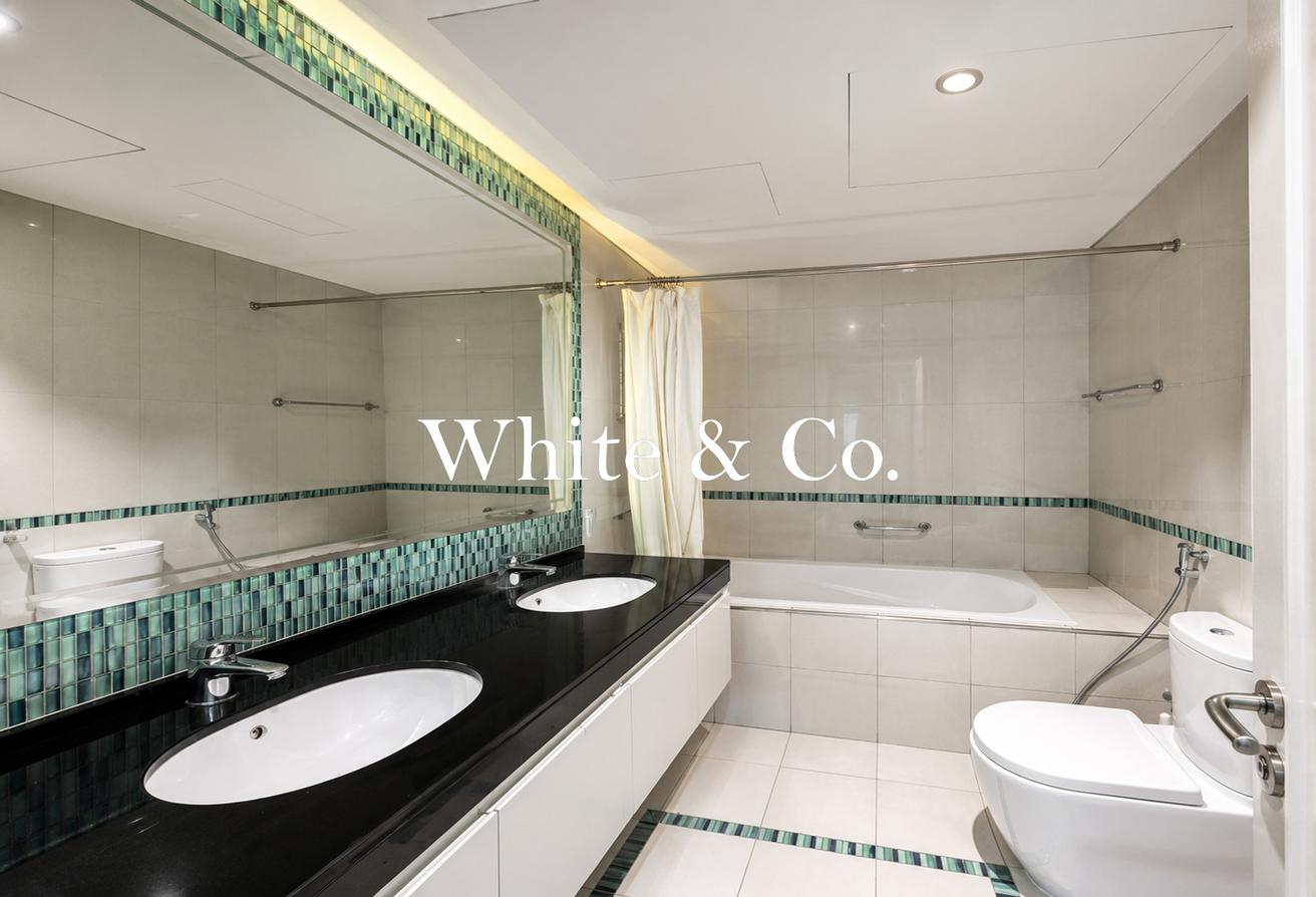 Spacious Unit | Available Now | Bright photo 12