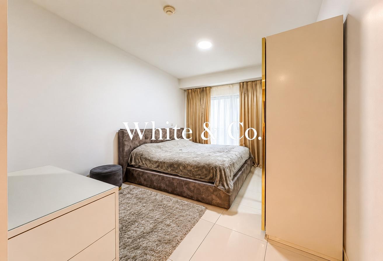 Spacious Unit | Available Now | Bright photo 10