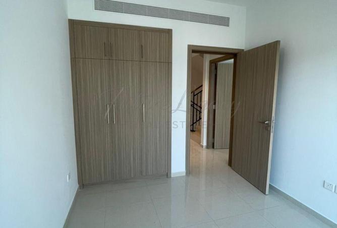 98247950 - صورة العقار 2