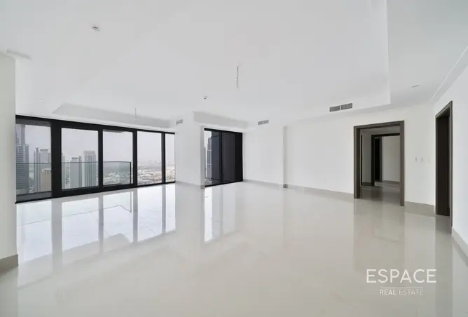 120174302 - Property Image 2
