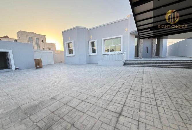 15992100 - الصورة الرئيسية للعقار