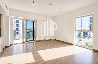 Apartment - 3 Bedrooms - 3 Bathrooms for rent in Waters Edge - Yas Island - Abu Dhabi