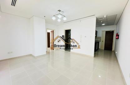Apartment - 1 Bedroom - 1 Bathroom for rent in Nova Tower - Dubai Silicon Oasis - Dubai