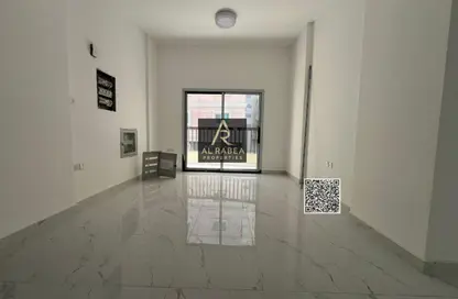 Apartment - 2 Bedrooms - 2 Bathrooms for rent in Al Rumailah building - Al Rumailah 2 - Al Rumaila - Ajman