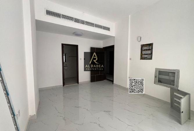 128387615 - Property Image 2