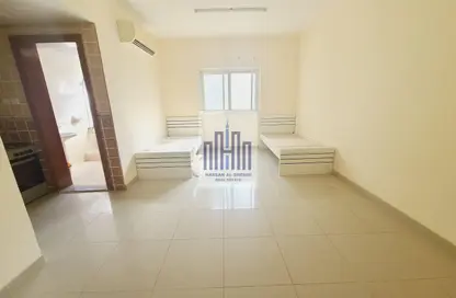 Apartment - Studio - 1 Bathroom for rent in GGICO Building Moweilah - Muwaileh Commercial - Sharjah