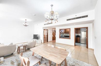 Apartment - 2 Bedrooms - 3 Bathrooms for sale in Rimal 3 - Rimal - Jumeirah Beach Residence - Dubai