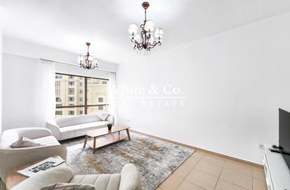 Apartment - 2 Bedrooms - 3 Bathrooms for sale in Rimal 3 - Rimal - Jumeirah Beach Residence - Dubai
