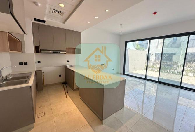 71090412 - Property Image 3