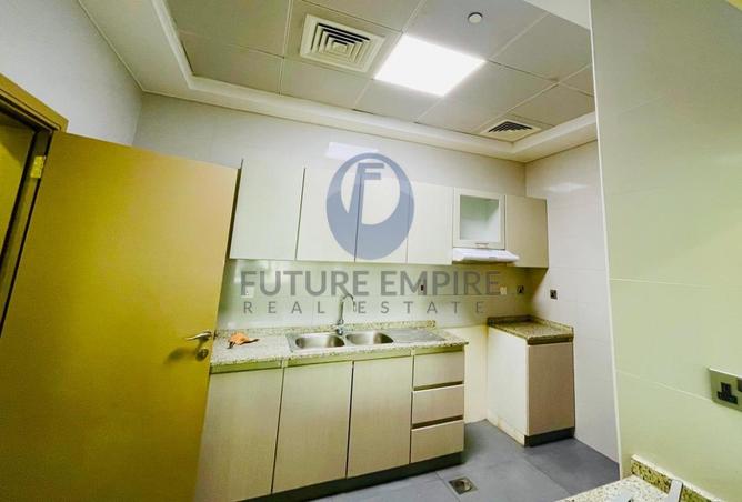 72304935 - Property Image 2