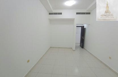 شقة - 1 - 2 للبيع في برج لافندر - مدينة الإمارات - عجمان شقة - 1 - 2 للبيع في برج لافندر - مدينة الإمارات - عجمان