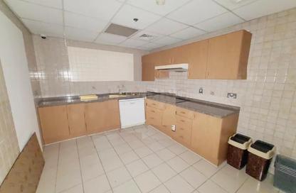 Office Space - Studio - 1 Bathroom for rent in Fairmont Hotel - Sheikh Zayed Road - Dubai