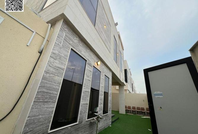 72329178 - Property Image 3