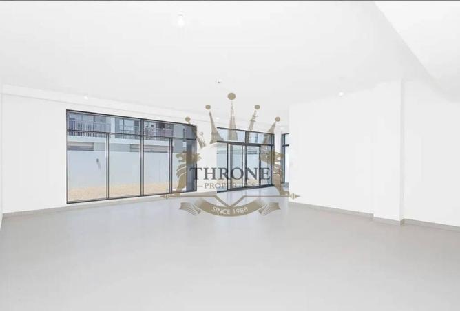 90064007 - Property Image 2