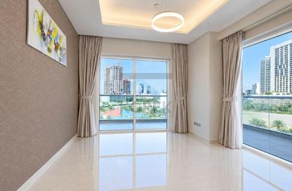 Apartment - 2 - 2 for rent in Regent Court - District 14 - Jumeirah Village Circle - Dubai