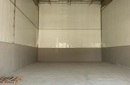 مستودع - استوديو - 1 حمام للايجار في مصفح الصناعية - مصفح - أبوظبي