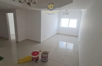 Apartment - 1 Bedroom - 1 Bathroom for rent in Al Thani Building - Al Khan - Sharjah