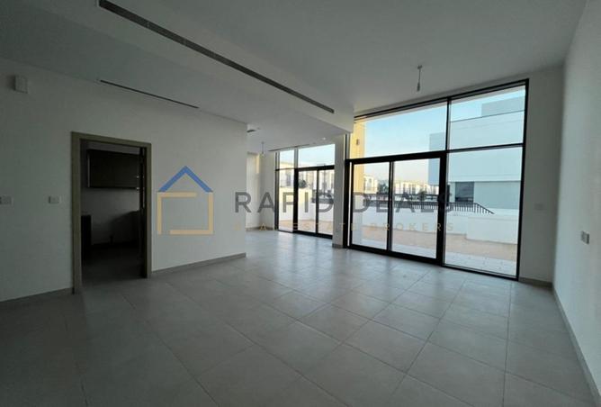 97832545 - Property Main Image