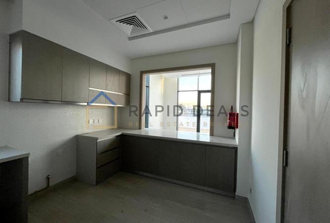 97832545 - Property Image 3