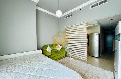Apartment - Studio - 1 Bathroom for rent in Zumurud Tower - Dubai Marina - Dubai
