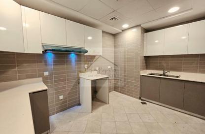 Apartment - 3 Bedrooms - 4 Bathrooms for rent in Bloom Marina - Al Bateen - Abu Dhabi