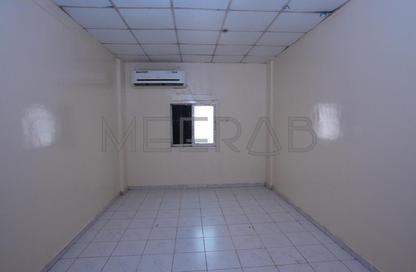 Labor Camp - Studio - 7+ for rent in Al Quoz 3 - Al Quoz - Dubai