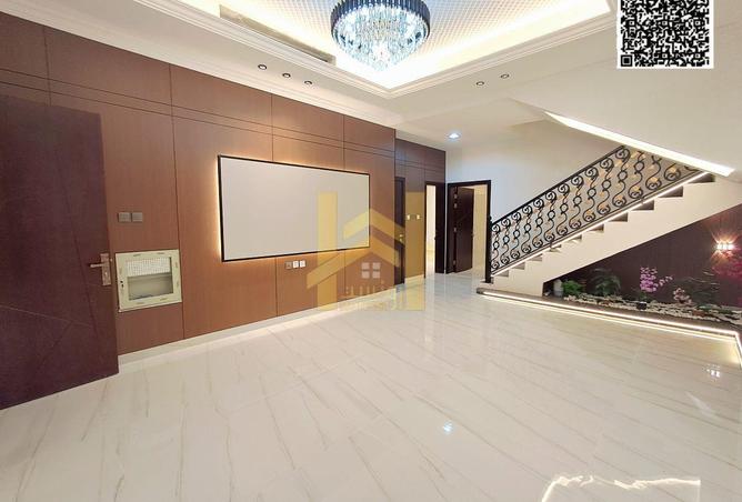 97407005 - Property Image 3