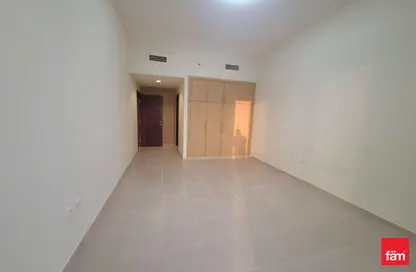 شقة - غرفة نوم - 2 حمامات للايجار في مساكن مجتمع البلوط - مدينة دبي للإنتاج (اي ام بي زد) - دبي