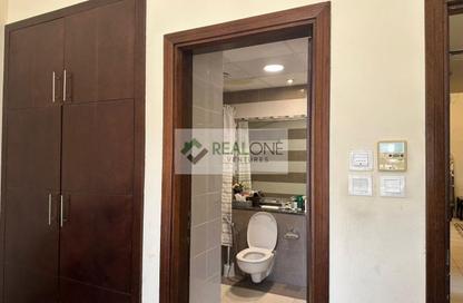 Apartment - 2 Bedrooms - 2 Bathrooms for sale in La Fontana - Arjan - Dubai