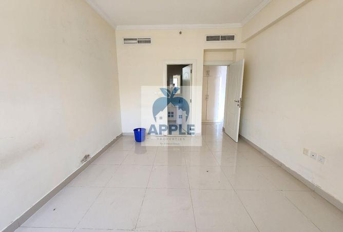 109030003 - Property Image 3