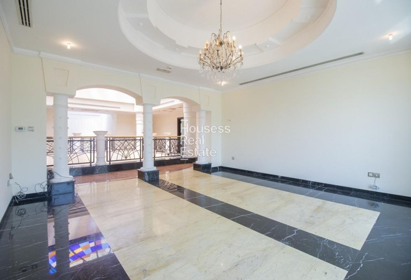 Palace-Style Villa | Private Pool and Lift |Vacant photo 19