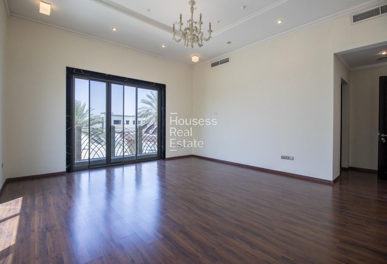 Palace-Style Villa | Private Pool and Lift |Vacant photo 14