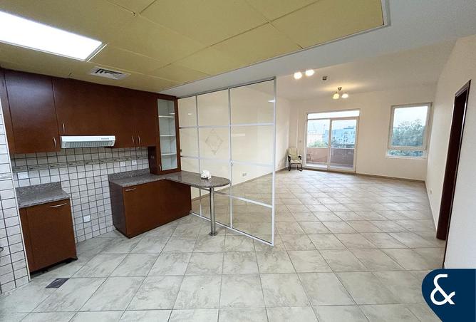 73110686 - Property Image 3