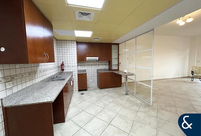 73110686 - Property Main Image