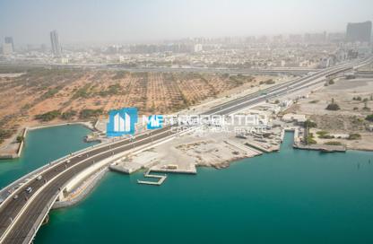 Apartment - 2 - 3 for sale in RAK Tower - Marina Square - Al Reem Island - Abu Dhabi Apartment - 2 - 3 for sale in RAK Tower - Marina Square - Al Reem Island - Abu Dhabi
