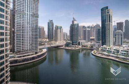 Apartment - 1 Bedroom - 2 Bathrooms for rent in Fairfield Tower - Park Island - Dubai Marina - Dubai