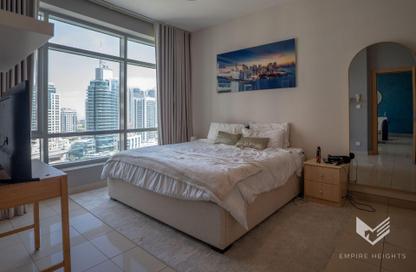 Apartment - 1 Bedroom - 2 Bathrooms for rent in Fairfield Tower - Park Island - Dubai Marina - Dubai