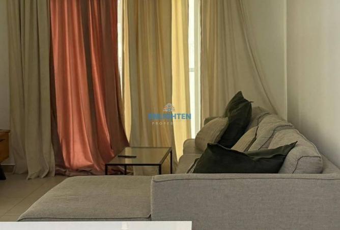 98248557 - Property Image 3