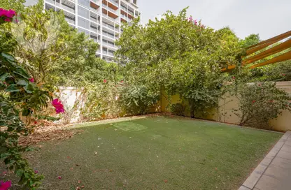 تاون هاوس - 4 غرف نوم - 4 حمامات للبيع في أوليفا - قمم النصر - مدينة دبي الرياضية - دبي