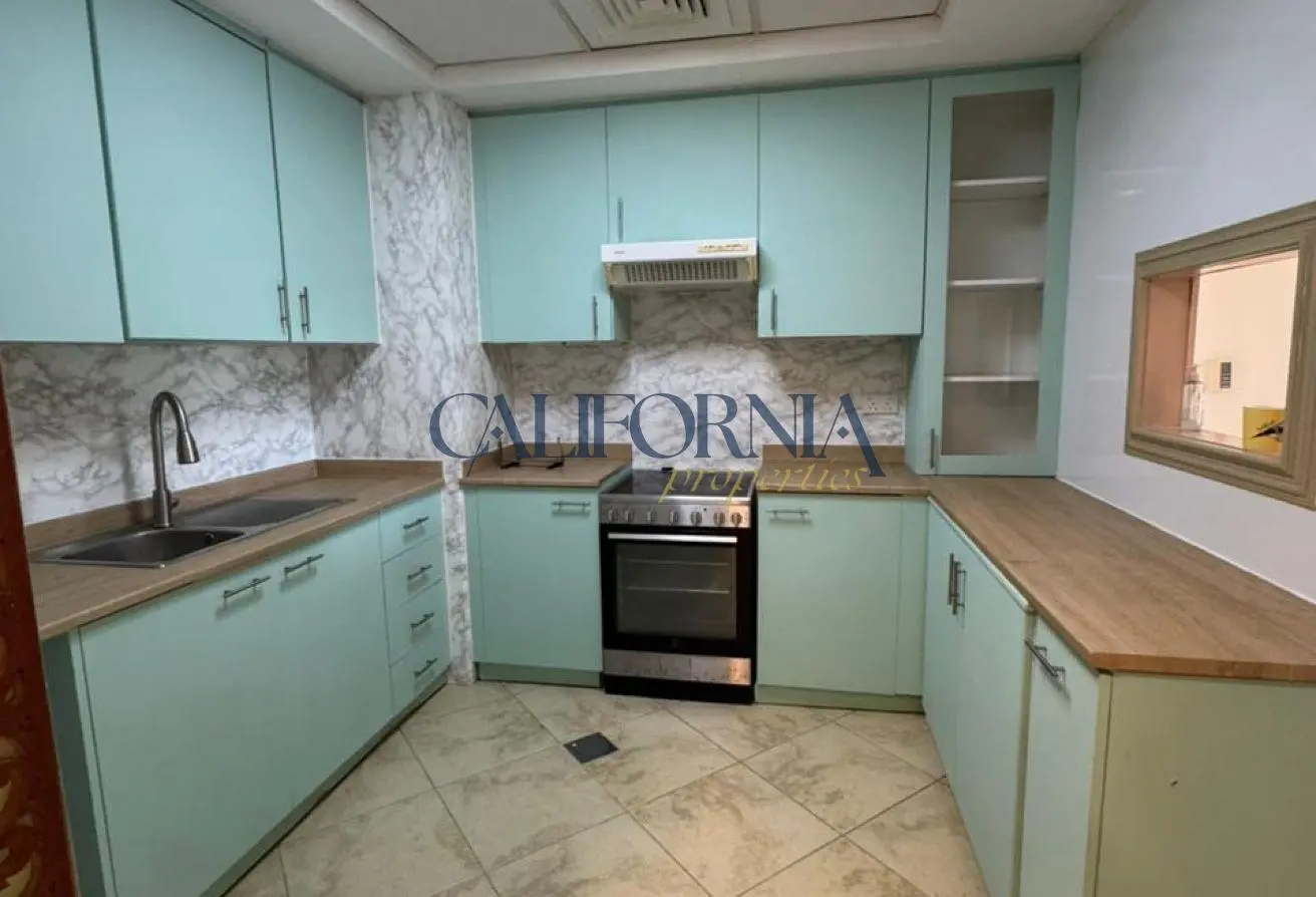 102840880 - Property Main Image