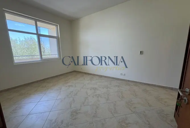102840880 - Property Image 3