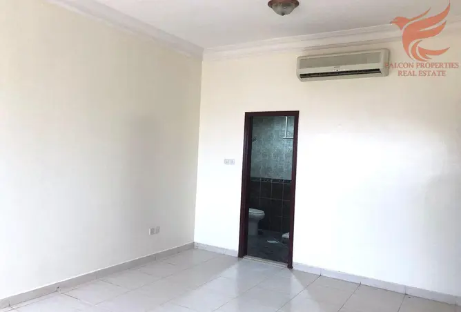 152860403 - Property Image 3