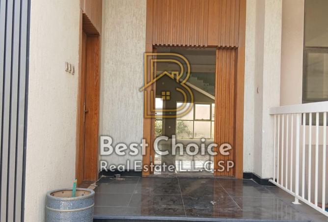 136069430 - Property Image 2