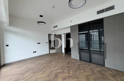 Apartment - 1 Bedroom - 2 Bathrooms for rent in Royal Regency - Business Bay - Dubai