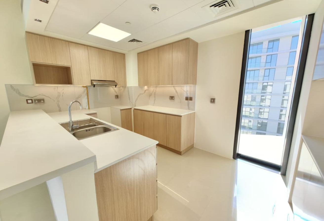 Panoramic Views | Stylish 2BR Apt | Northbay