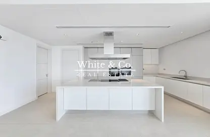 Apartment - 2 Bedrooms - 3 Bathrooms for rent in Seventh Heaven - Al Barari - Dubai