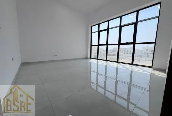 148645832 - صورة العقار 2