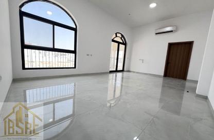 Apartment - 2 - 2 for rent in Madinat Al Riyad - Abu Dhabi