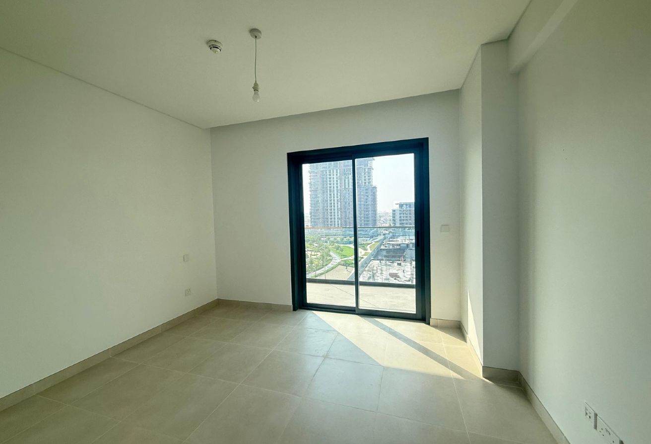 2 bedroom apartment in Viridian, City Walk: 10